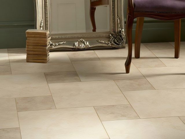 images/lime-stone-floors/slider/lime-stone-floor-cleaning (2)-kireth-ai.jpeg